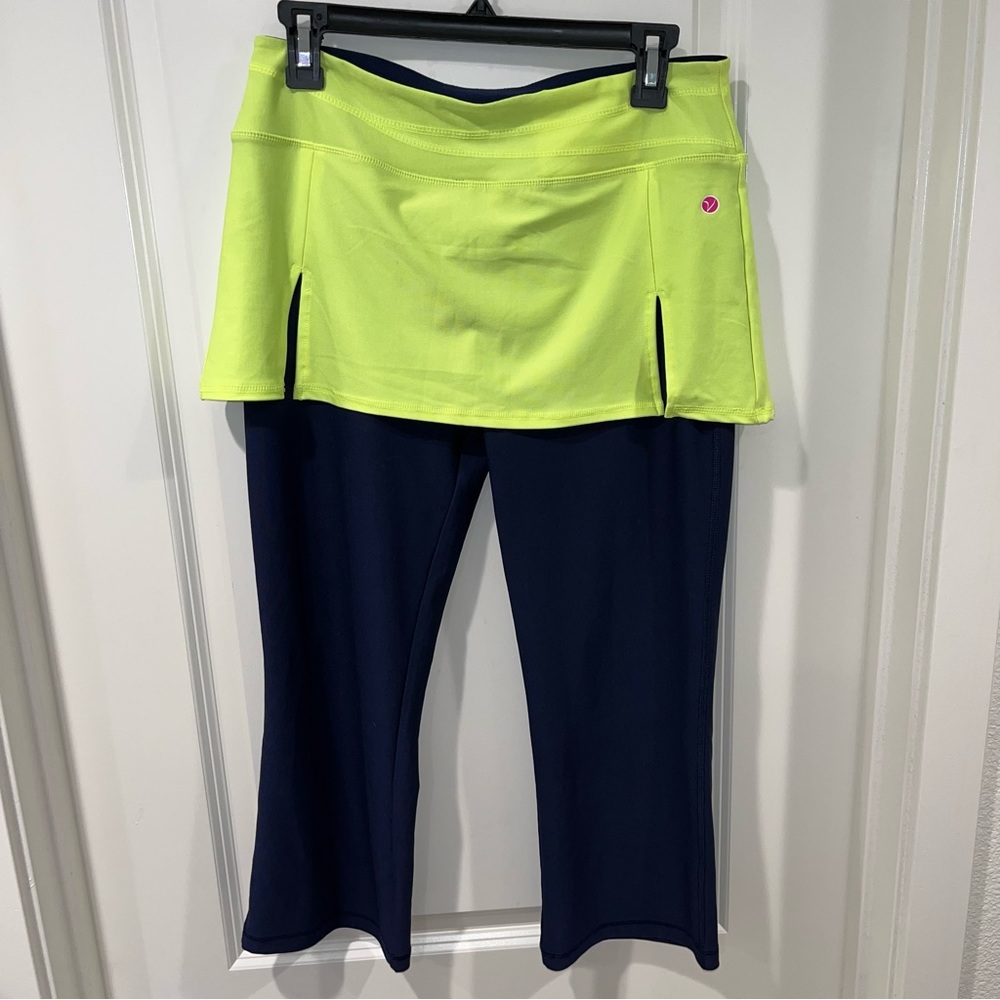 Vogo Athletica Skirted Capri Leggings blue/neon Skirt Active Athleisure Women M